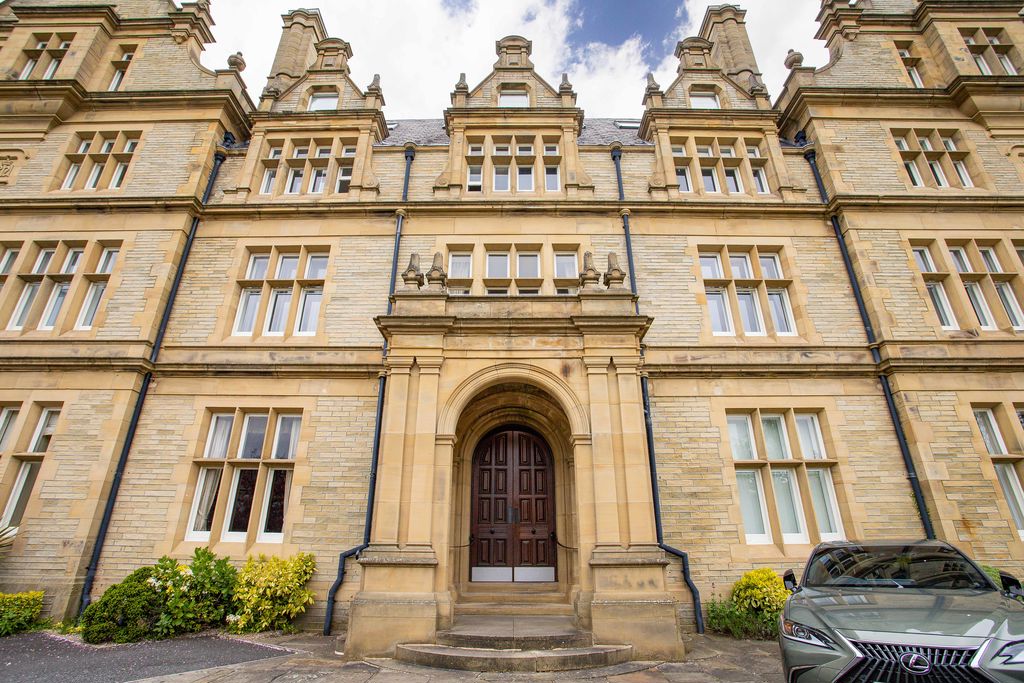 Edgecumbe House Bramwell Way